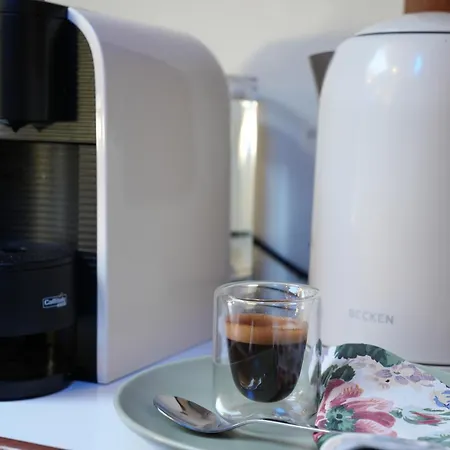 Botel The Classic Sailboat Retreat